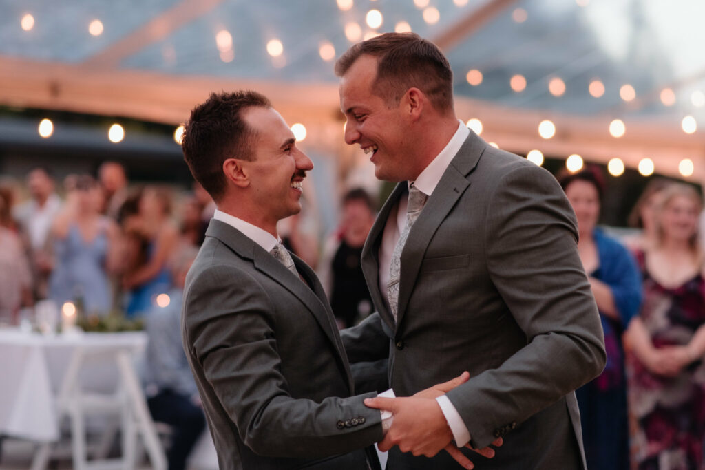 The grooms' first dance